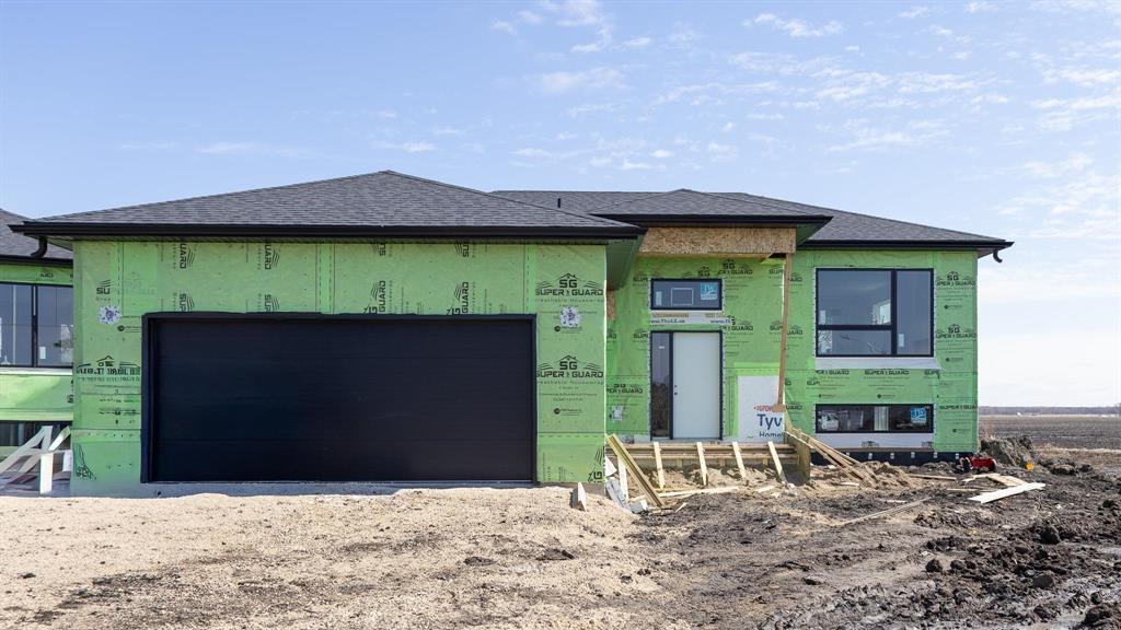 76 Sterling Crescent, Steinbach, Manitoba