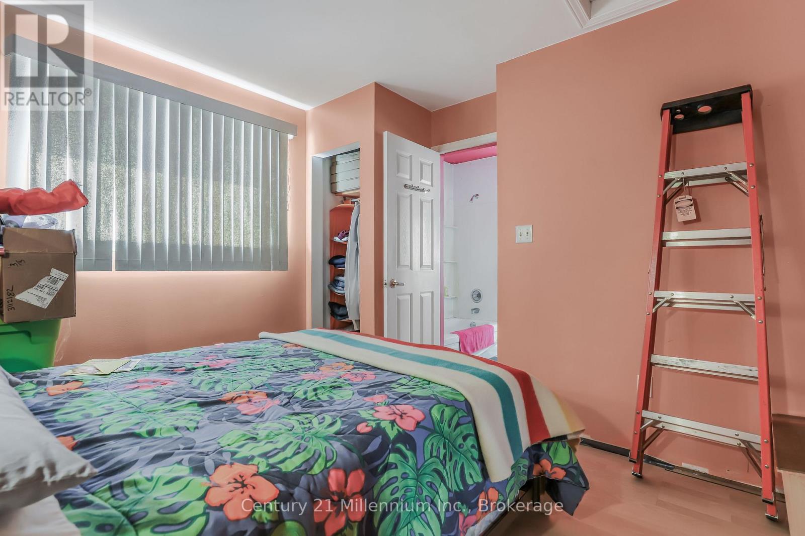 228 Palmerston Street, Saugeen Shores, Ontario  N0H 2L0 - Photo 29 - X12566472