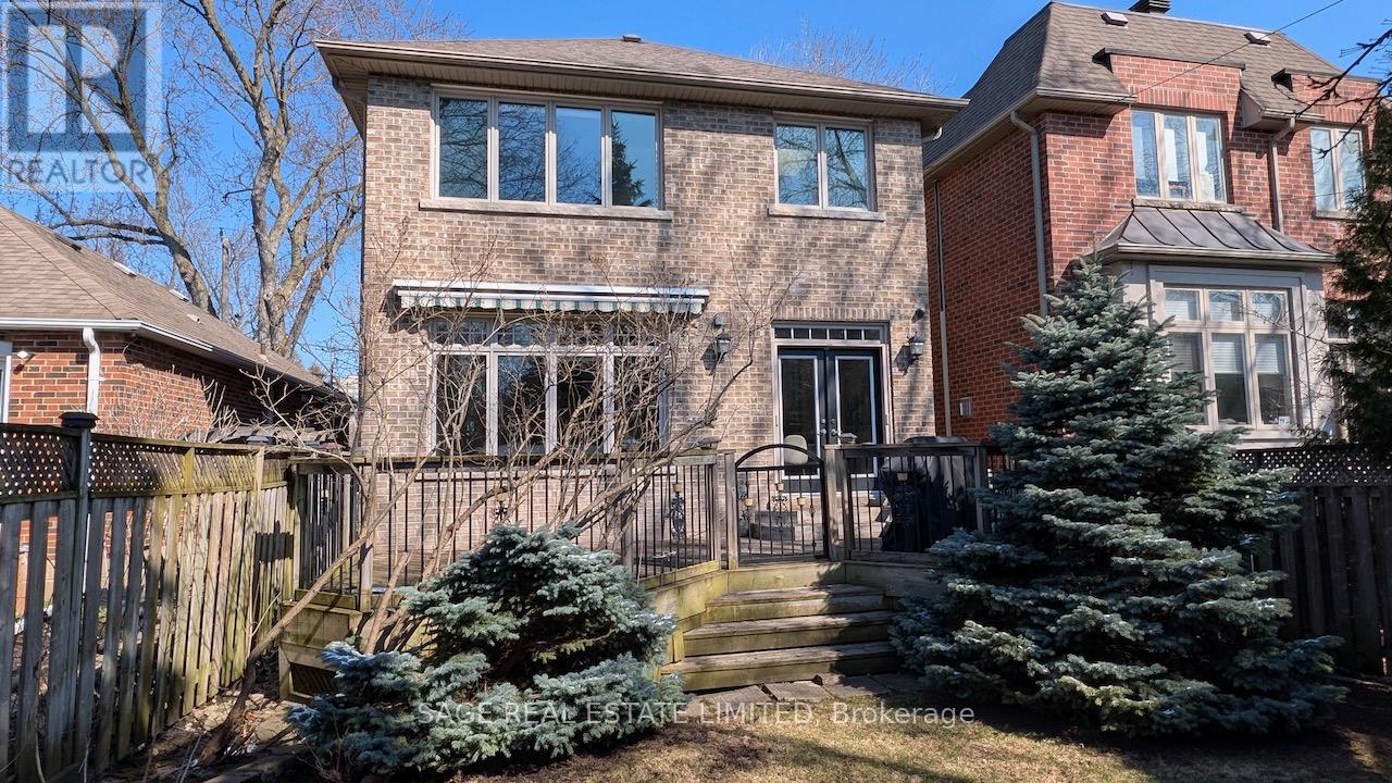 19 Carmichael Avenue, Toronto, Ontario  M5M 2W5 - Photo 25 - C12919920