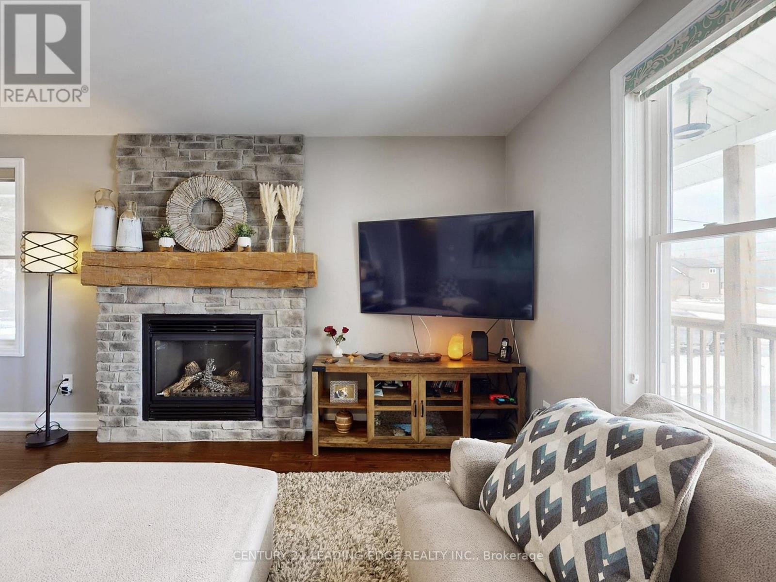 23285 Lakeridge Road, Brock, Ontario  L0E 1E0 - Photo 11 - N12903446