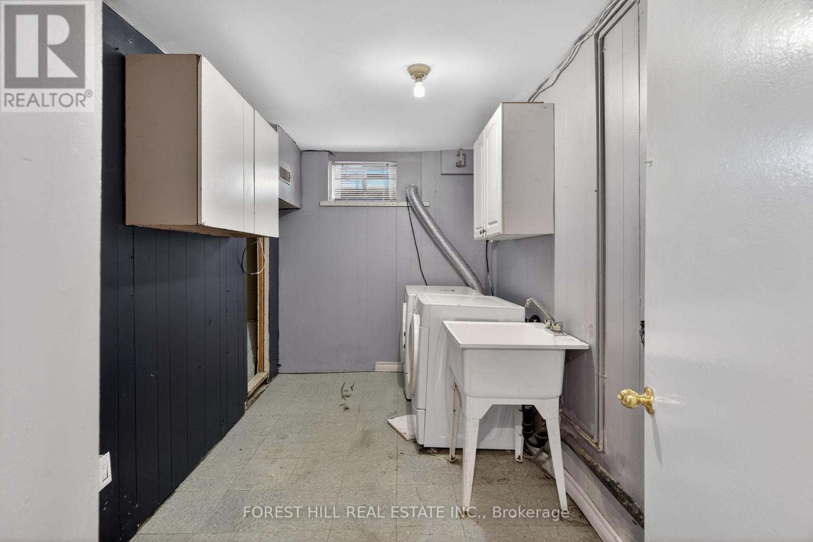 21 Caulfield Road, Toronto, Ontario  M9W 1X1 - Photo 19 - W12729948