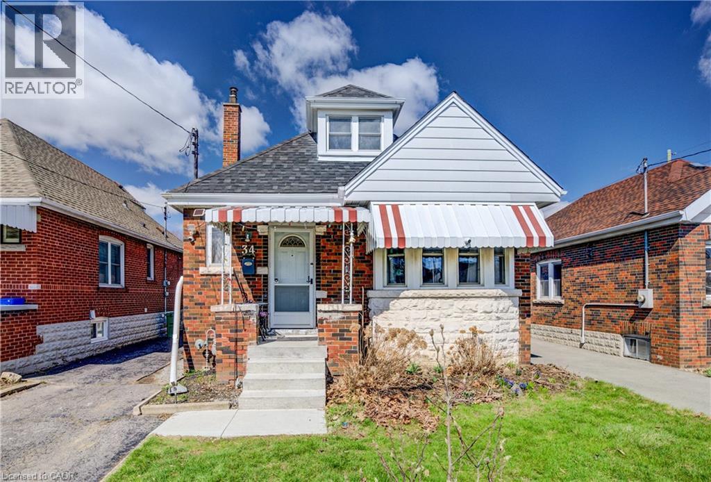 34 BARONS Avenue S, Hamilton, Ontario