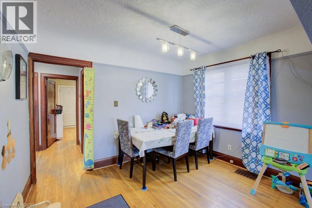 34 Barons Avenue S, Hamilton, Ontario  L8K 2Y2 - Photo 11 - 40817133