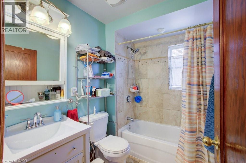 34 Barons Avenue S, Hamilton, Ontario  L8K 2Y2 - Photo 20 - 40817133