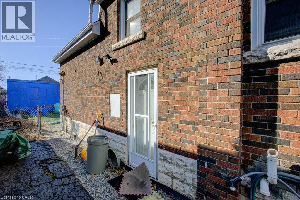 34 Barons Avenue S, Hamilton, Ontario  L8K 2Y2 - Photo 26 - 40817133