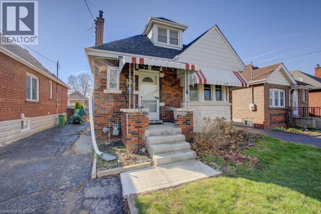 34 Barons Avenue S, Hamilton, Ontario  L8K 2Y2 - Photo 4 - 40817133