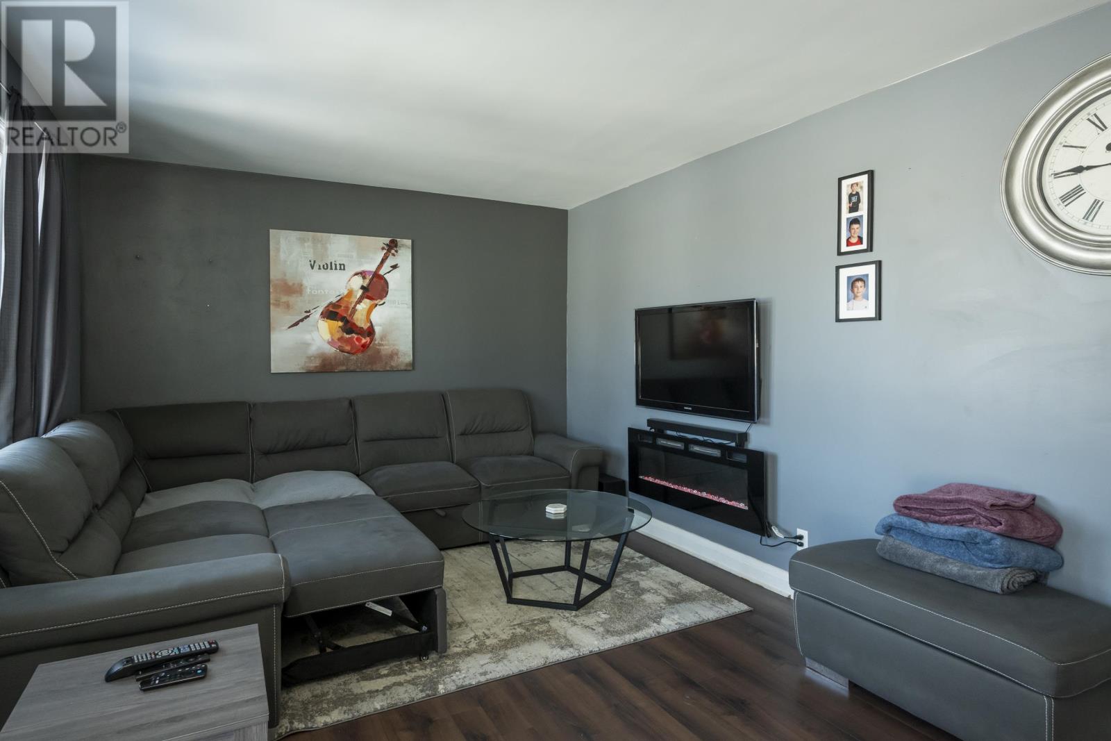 2146 Begin St E, Thunder Bay, Ontario  P7E 5L6 - Photo 2 - TB2600519