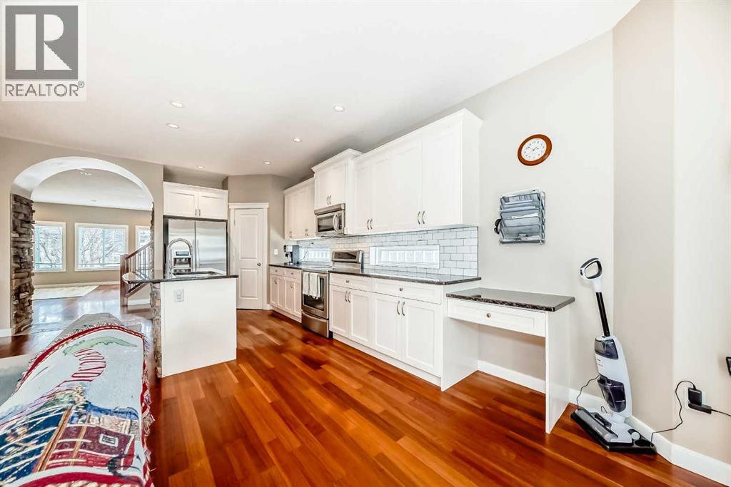 2635 31 Street Sw, Calgary, Alberta  T3A 4S8 - Photo 8 - A2300480