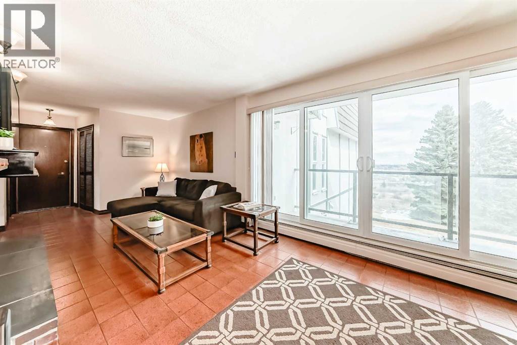 201, 512 Cedar Crescent SW, Calgary, Alberta  T3C 2Y8 - Photo 8 - A2289140