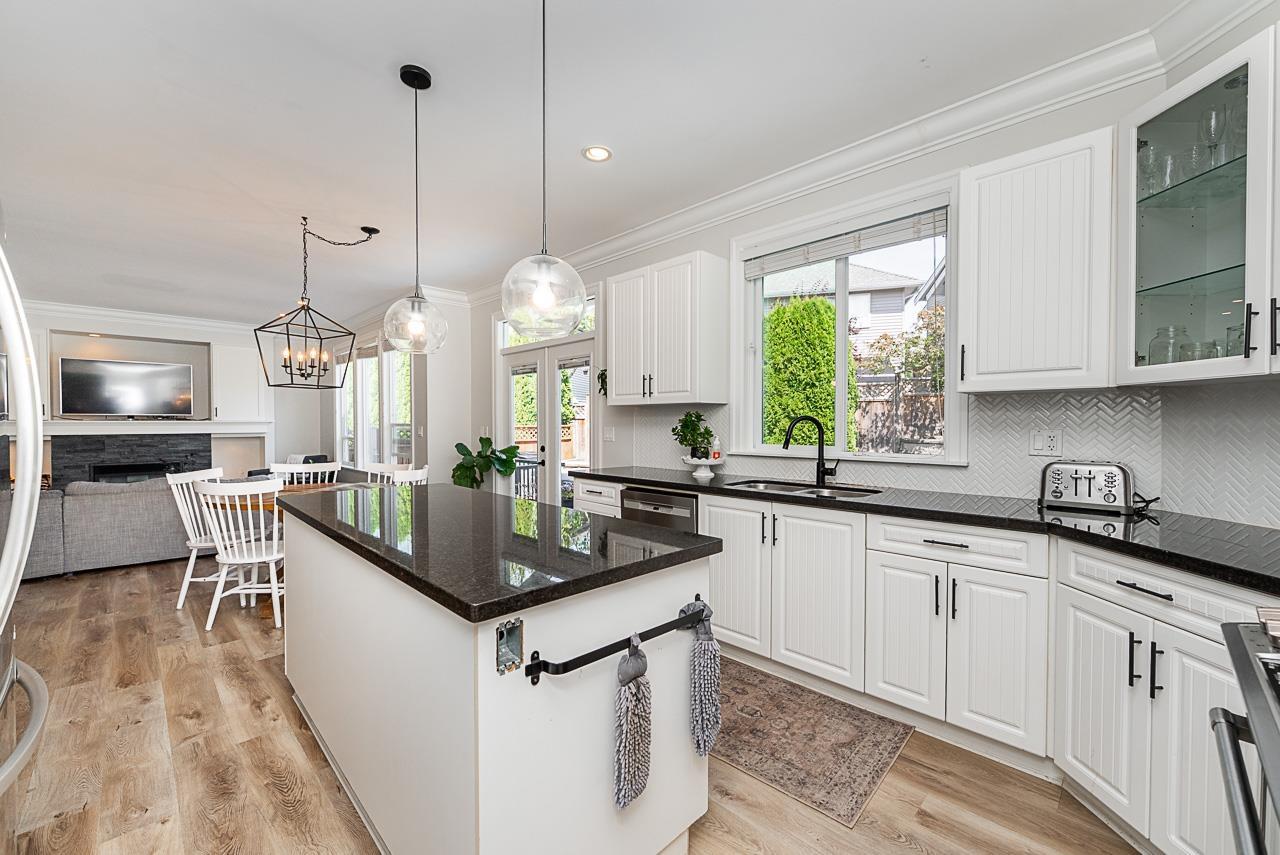 7078 179 Street, Surrey, British Columbia  V3S 7A3 - Photo 9 - R3109488