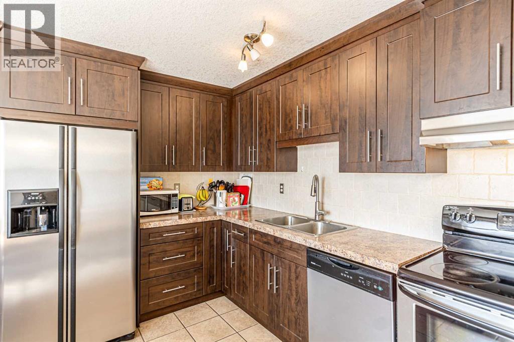 77, 5103 35 Avenue SW, Calgary, Alberta  T3E 6L9 - Photo 6 - A2299281