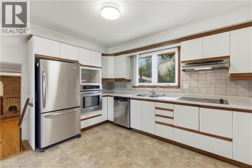 7 Lichty Crescent, Kitchener, Ontario  N2B 2Z5 - Photo 7 - 40789664