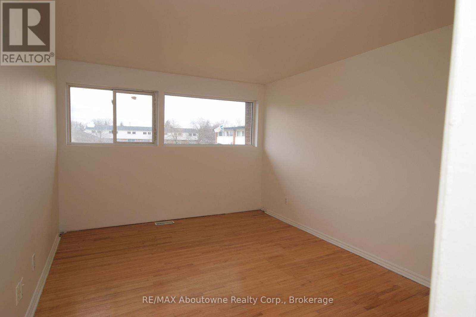 25 - 176 Henry Street, Brantford, Ontario  N3S 5C8 - Photo 14 - X12989900