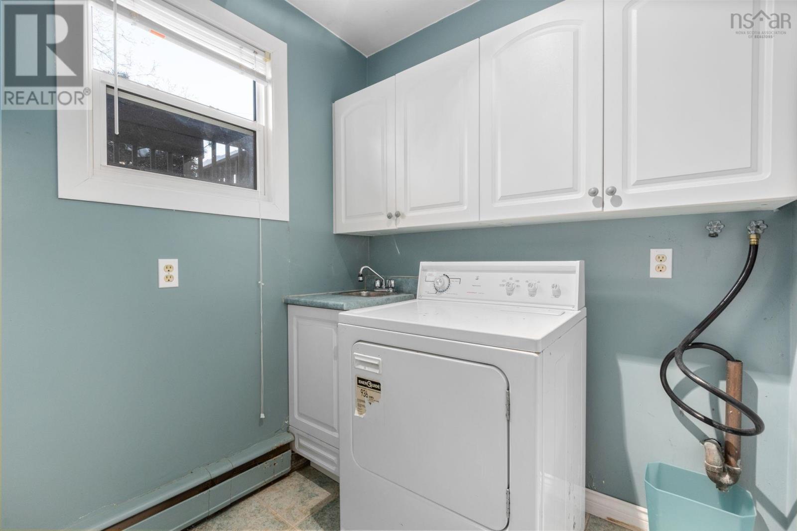 7082 Murdoch Avenue, Halifax, Nova Scotia  B3L 2G7 - Photo 27 - 202603044