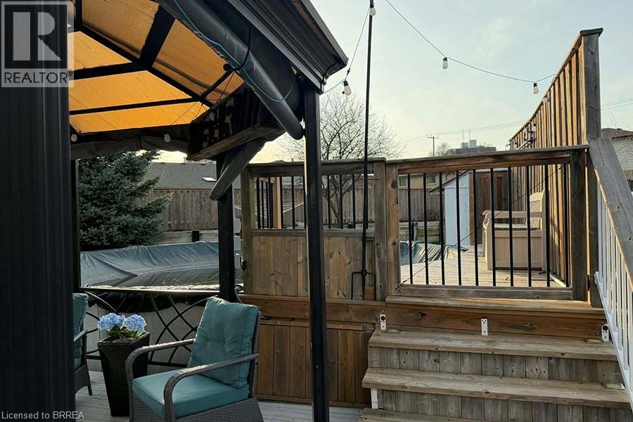 44 Shalfleet Boulevard, Brantford, Ontario  N3R 6L6 - Photo 42 - 40818093