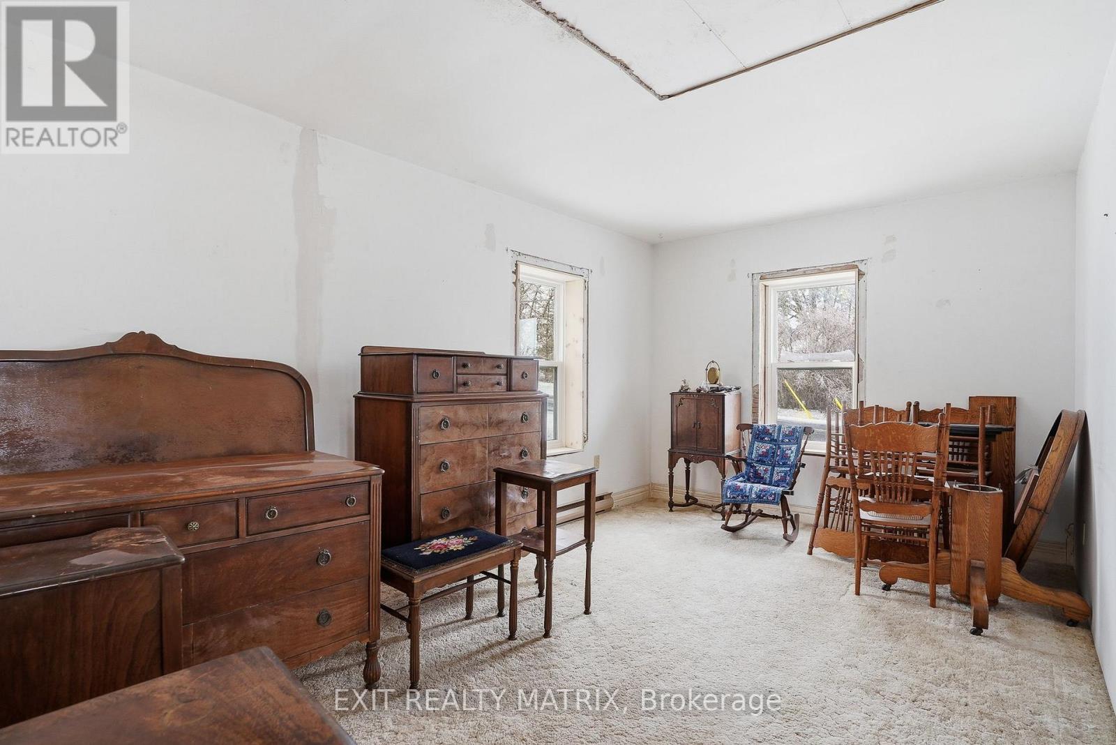 21888 Laggan-Glenelg Road, North Glengarry, Ontario K0B 1E0 - Photo 10 - X12885830