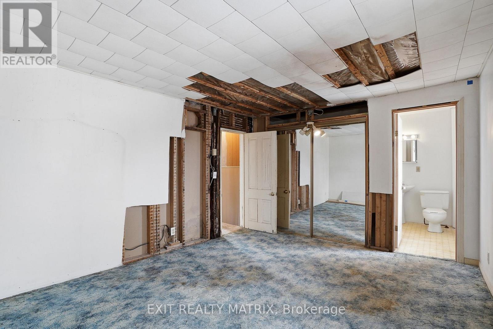 21888 Laggan-Glenelg Road, North Glengarry, Ontario K0B 1E0 - Photo 26 - X12885830