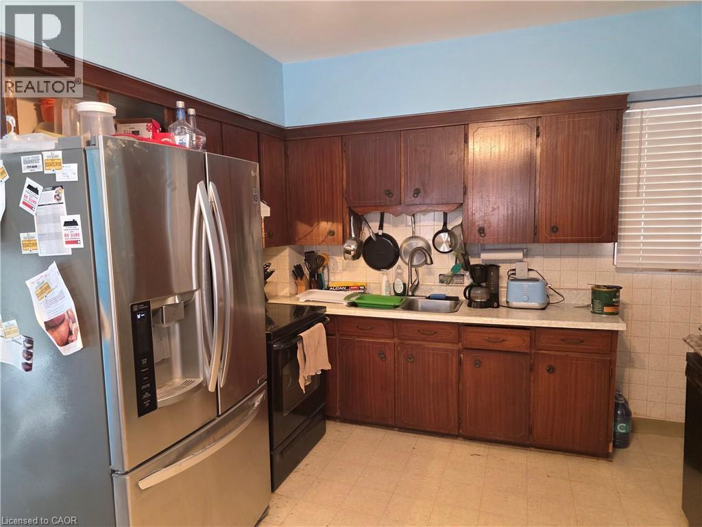 182 Marlborough Street, Brantford, Ontario  N3S 4S9 - Photo 15 - 40820079