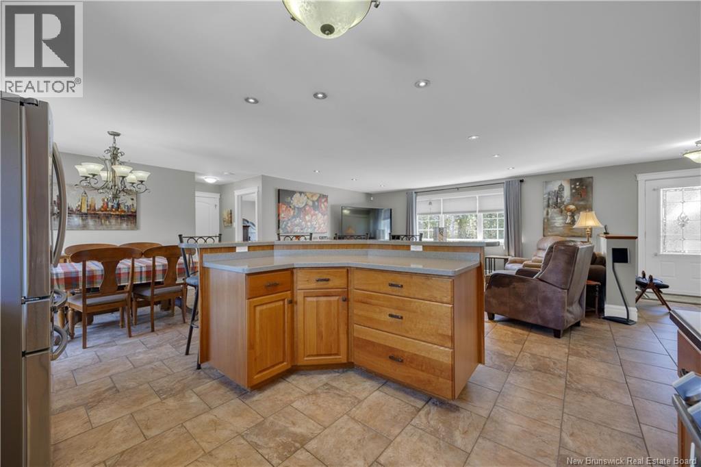 735 Hillcrest Road, Saint John, New Brunswick  E2N 2B6 - Photo 11 - NB137026