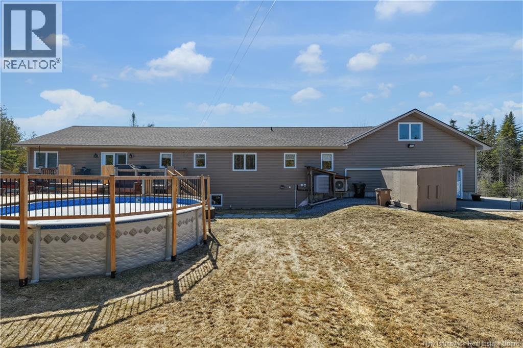 735 Hillcrest Road, Saint John, New Brunswick  E2N 2B6 - Photo 36 - NB137026