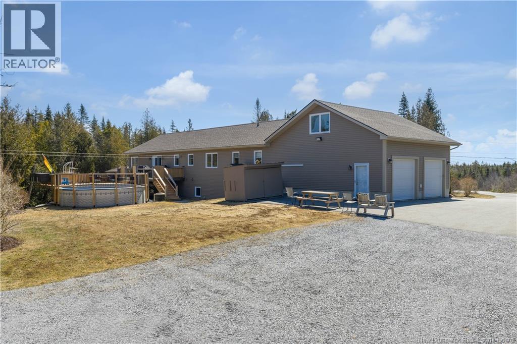 735 Hillcrest Road, Saint John, New Brunswick  E2N 2B6 - Photo 35 - NB137029