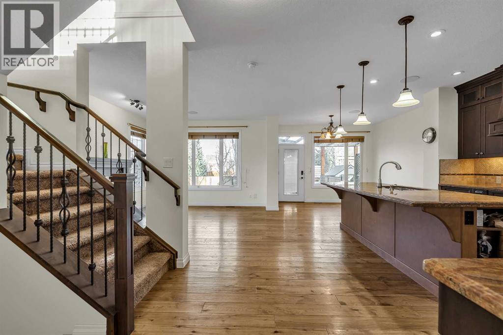 8 Legacy Terrace Se, Calgary, Alberta  T2X 0X1 - Photo 5 - A2301183