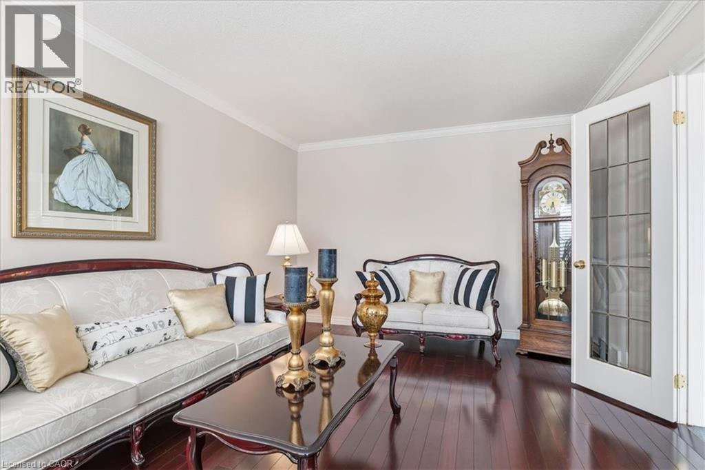 54 Woodcrest Court, Kitchener, Ontario  N2P 2K2 - Photo 8 - 40819862