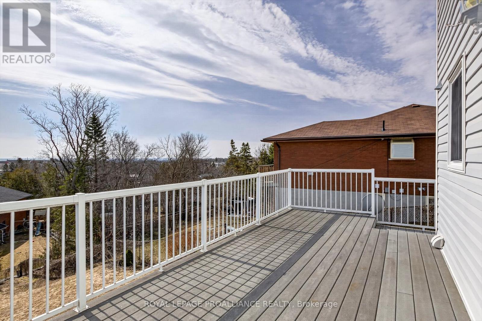 1539 Cherryhill Road, Peterborough, Ontario  K9K 1A7 - Photo 18 - X12989544