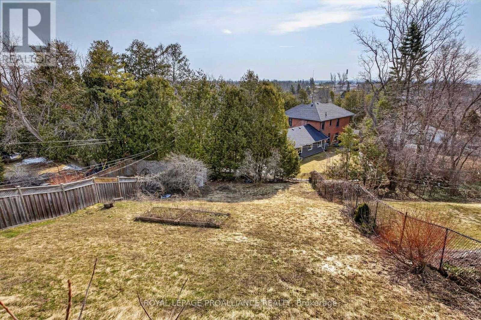 1539 Cherryhill Road, Peterborough, Ontario  K9K 1A7 - Photo 19 - X12989544