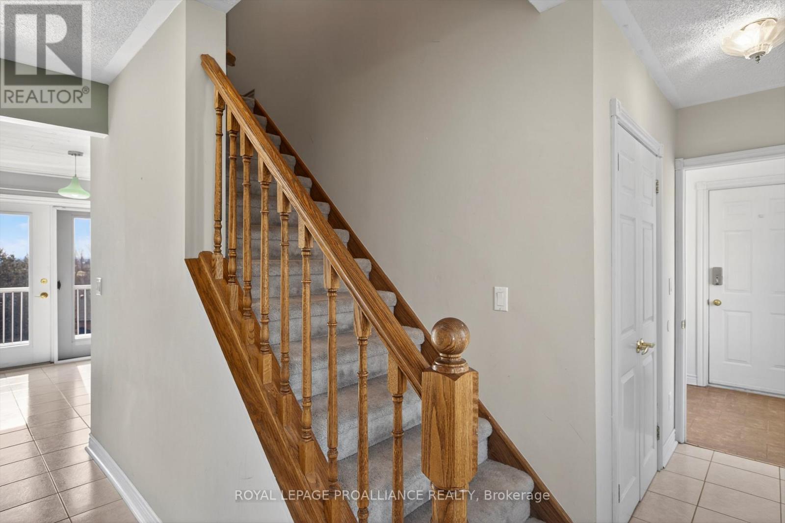 1539 Cherryhill Road, Peterborough, Ontario  K9K 1A7 - Photo 22 - X12989544