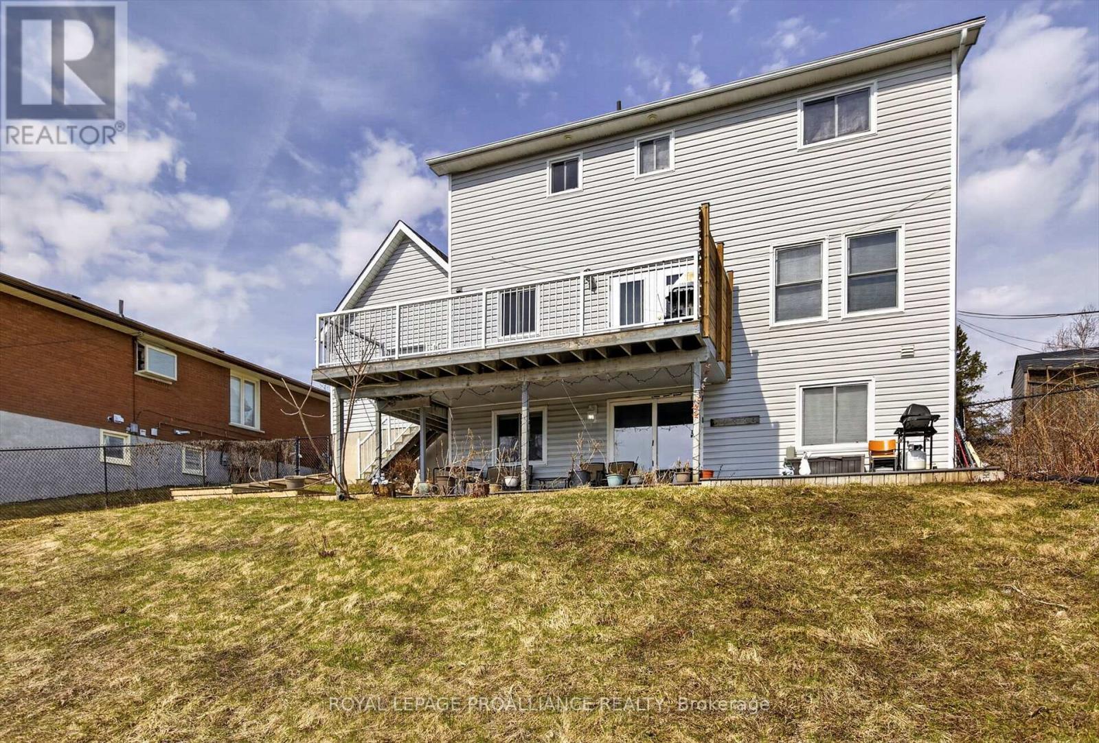 1539 Cherryhill Road, Peterborough, Ontario  K9K 1A7 - Photo 36 - X12989544