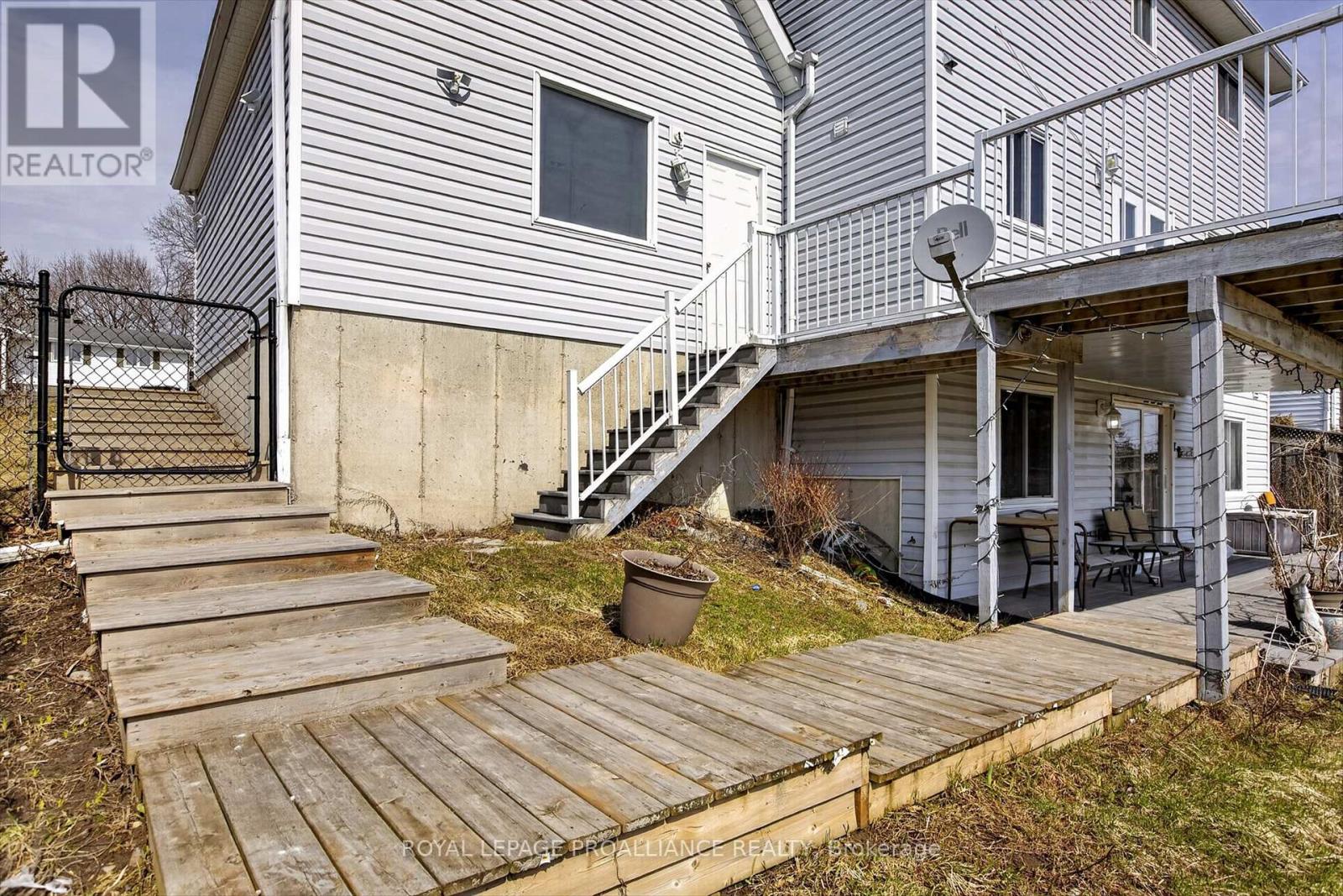 1539 Cherryhill Road, Peterborough, Ontario  K9K 1A7 - Photo 41 - X12989544