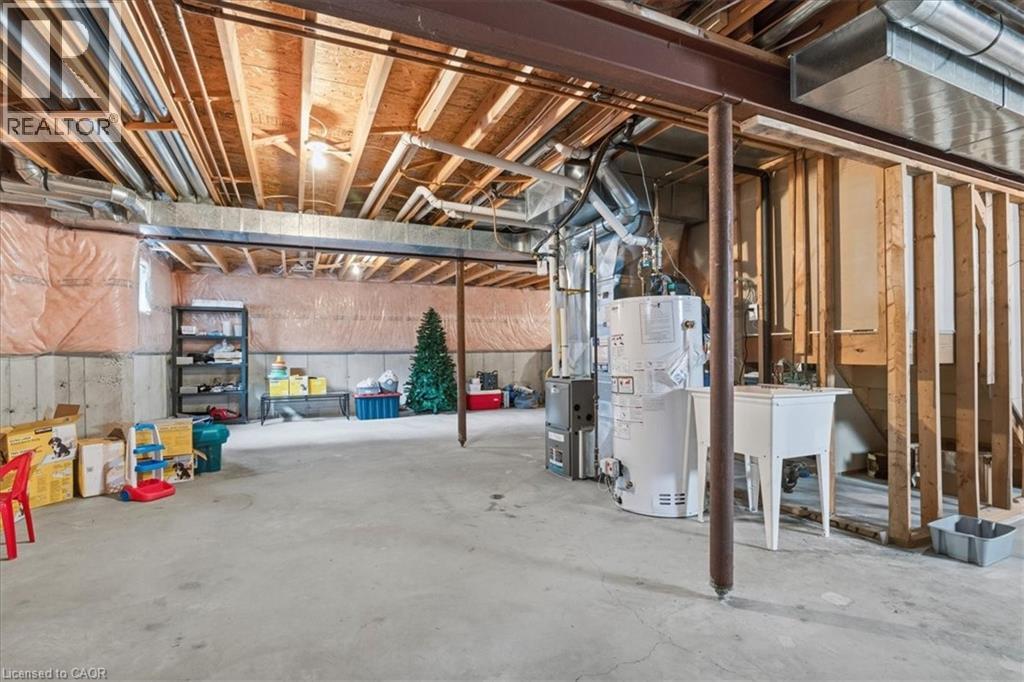 54 Woodcrest Court, Kitchener, Ontario  N2P 2K2 - Photo 43 - 40819862