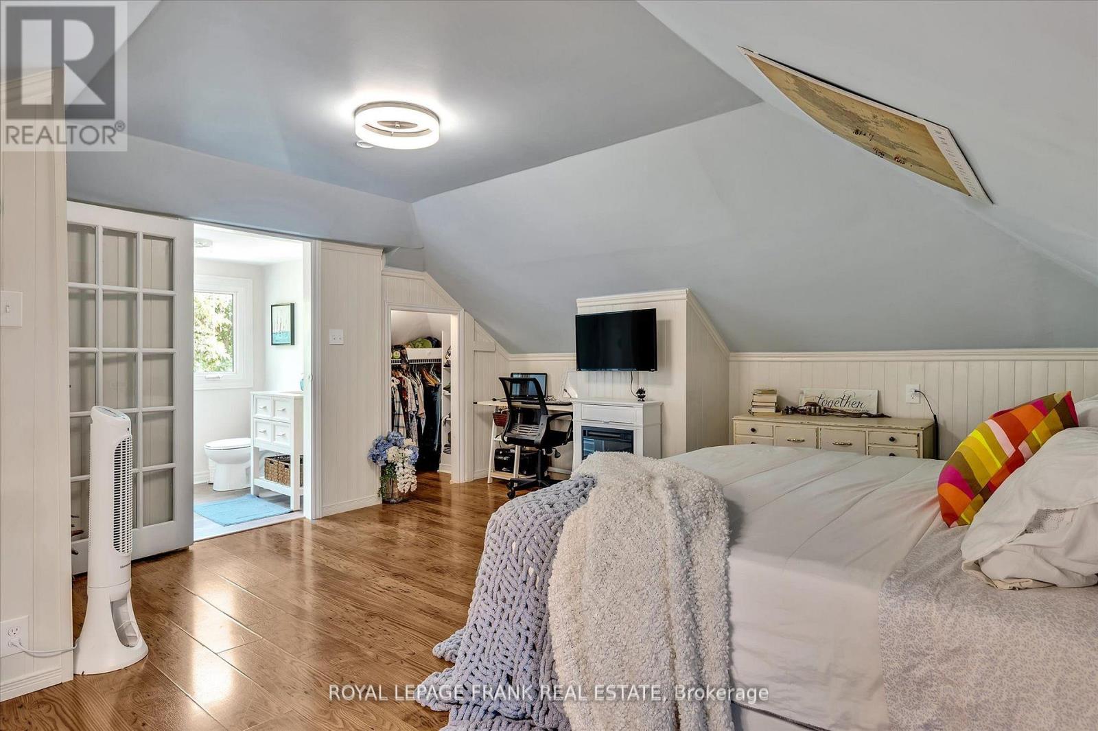 46 Sophia Street, Peterborough, Ontario  K9H 1E1 - Photo 38 - X12989548