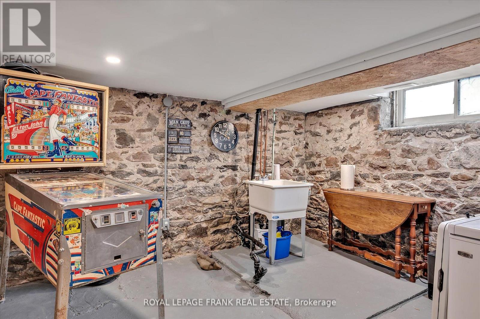 46 Sophia Street, Peterborough, Ontario  K9H 1E1 - Photo 44 - X12989548