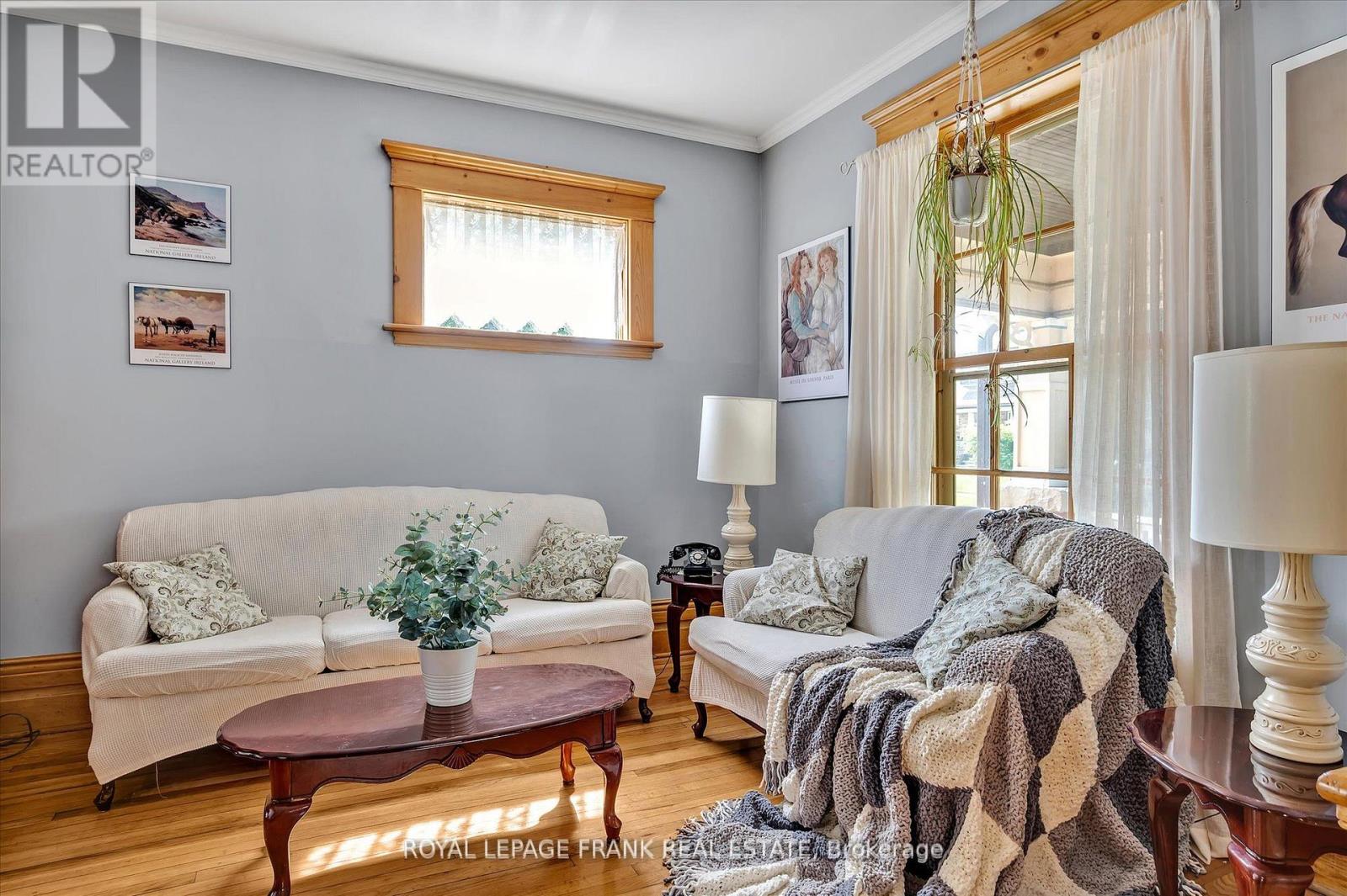 46 Sophia Street, Peterborough, Ontario  K9H 1E1 - Photo 8 - X12989548