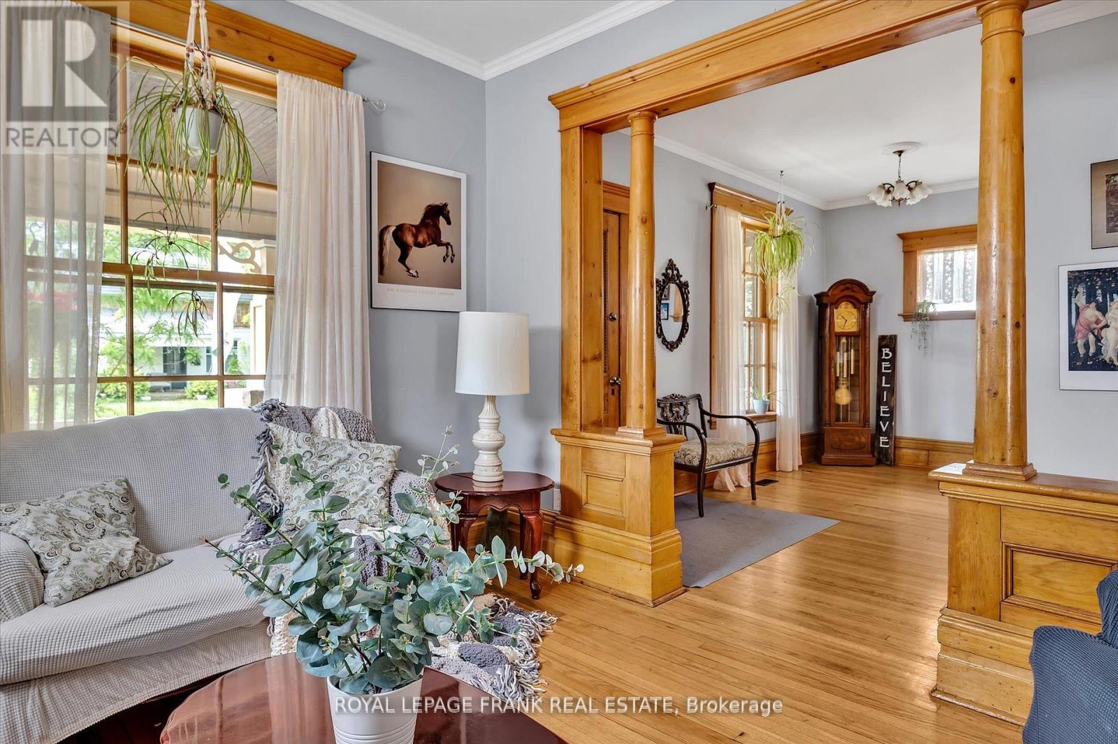 46 Sophia Street, Peterborough, Ontario  K9H 1E1 - Photo 9 - X12989548