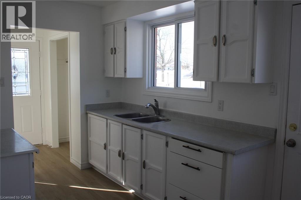 71 Nickolas Crescent, Cambridge, Ontario  N3C 3L7 - Photo 17 - 40820021