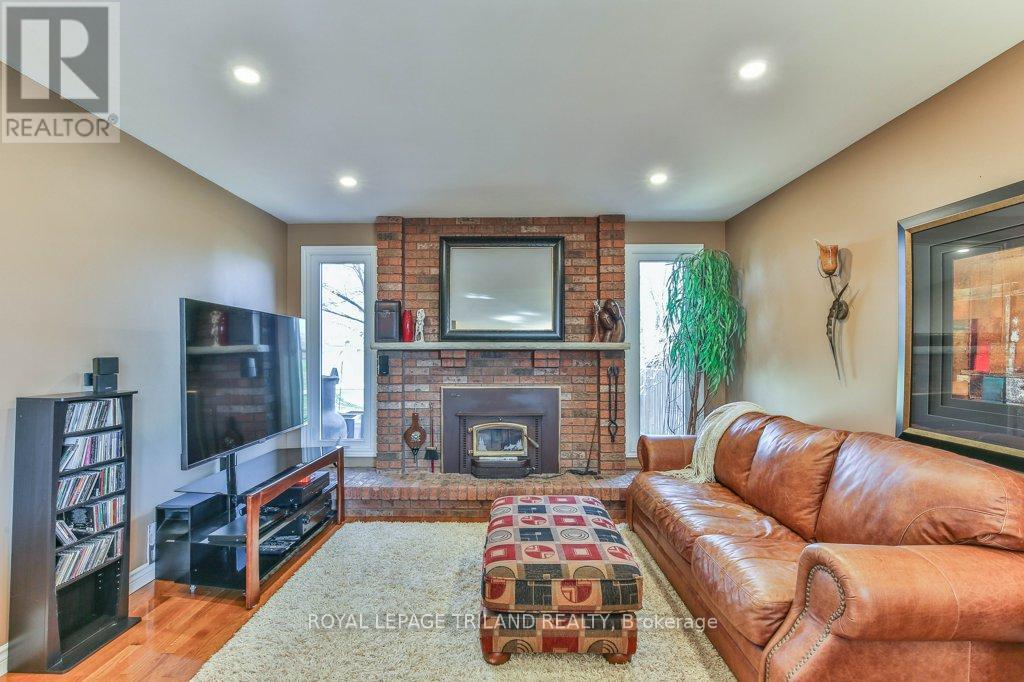 1221 Glenora Drive, London North, Ontario  N5X 2P6 - Photo 19 - X12989572