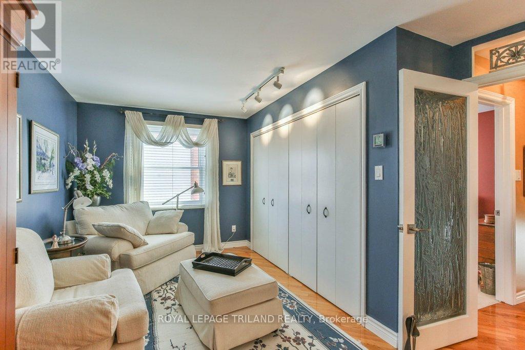 1221 Glenora Drive, London North, Ontario  N5X 2P6 - Photo 32 - X12989572