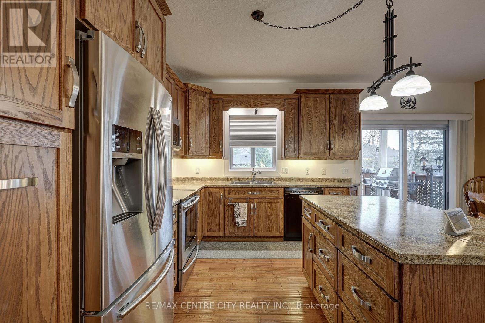 26 Oak Street, Bayham, Ontario  N0J 1Z0 - Photo 12 - X12989624