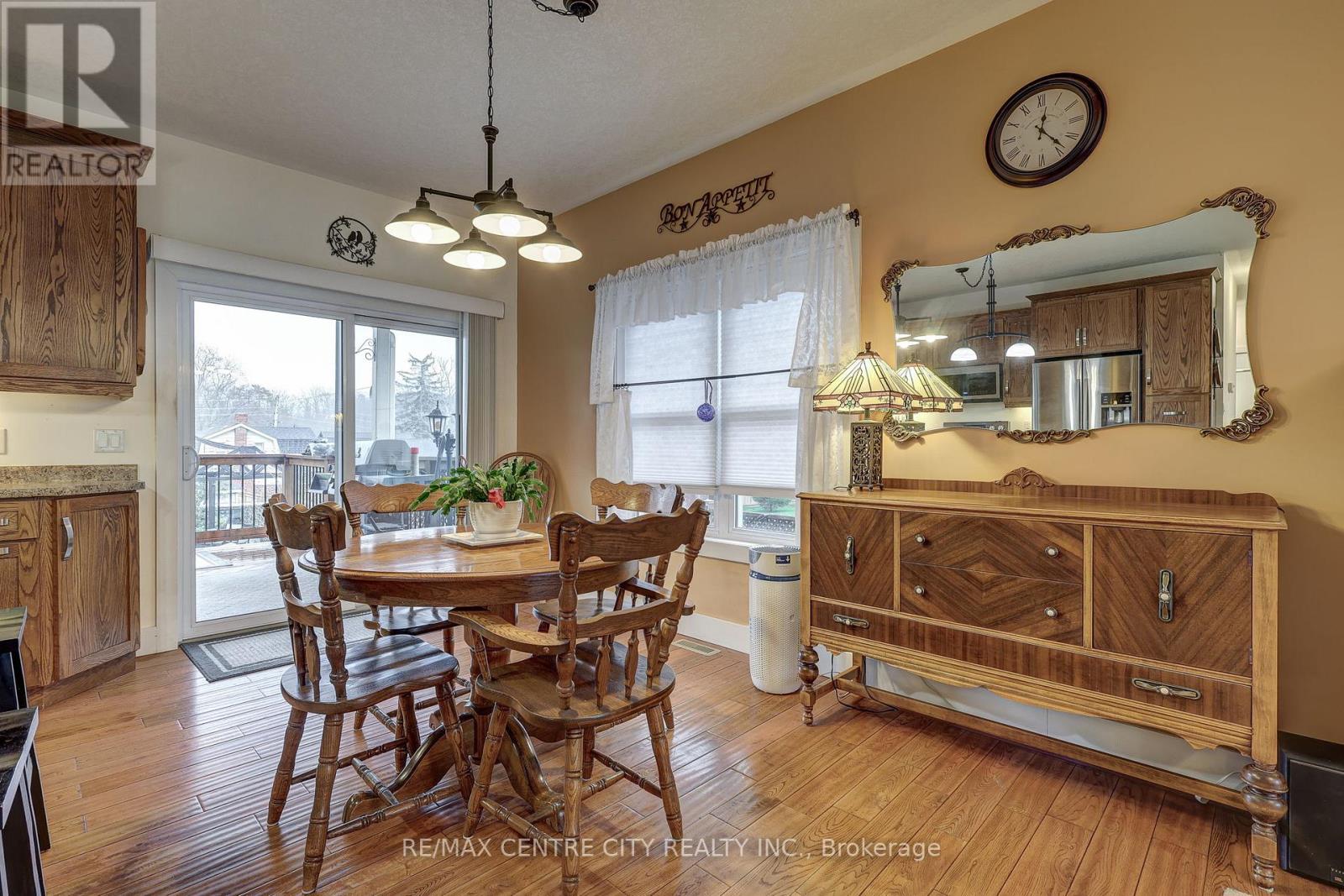 26 Oak Street, Bayham, Ontario  N0J 1Z0 - Photo 15 - X12989624