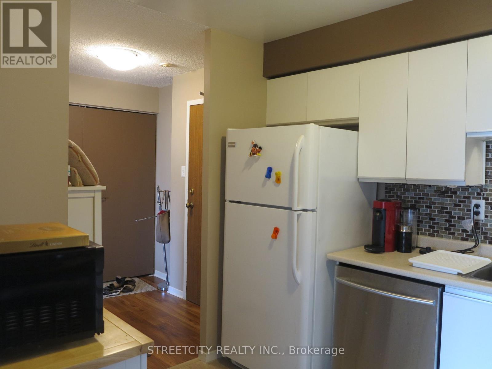 610 - 127 Belmont Drive, London South, Ontario  N6J 4J7 - Photo 9 - X12989762