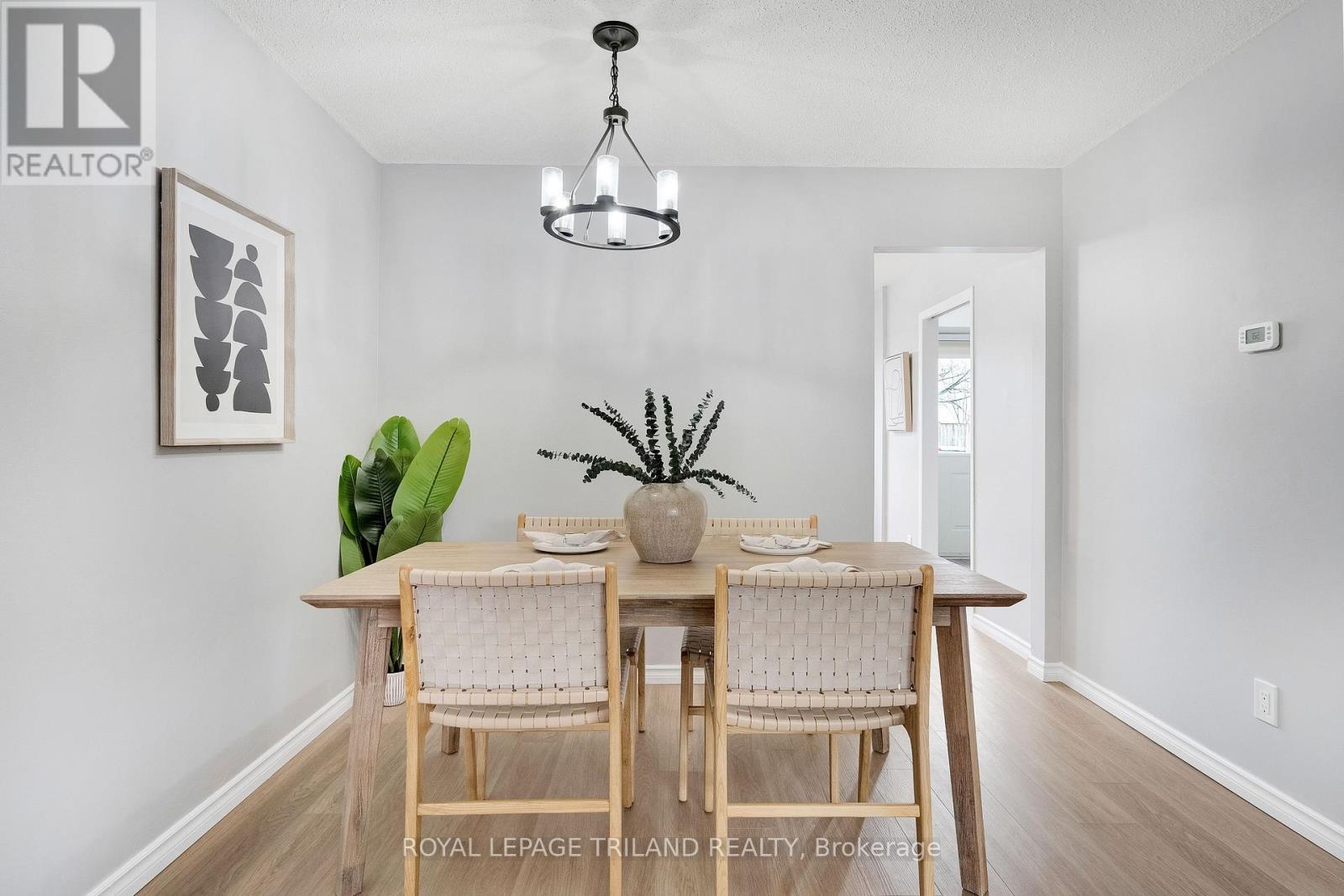 105 - 35 Waterman Avenue, London South, Ontario N6C 5T1 - Photo 14 - X12989804