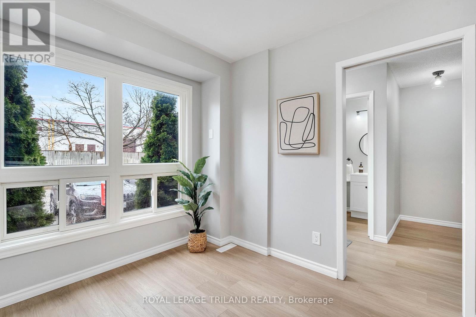 105 - 35 Waterman Avenue, London South, Ontario N6C 5T1 - Photo 19 - X12989804