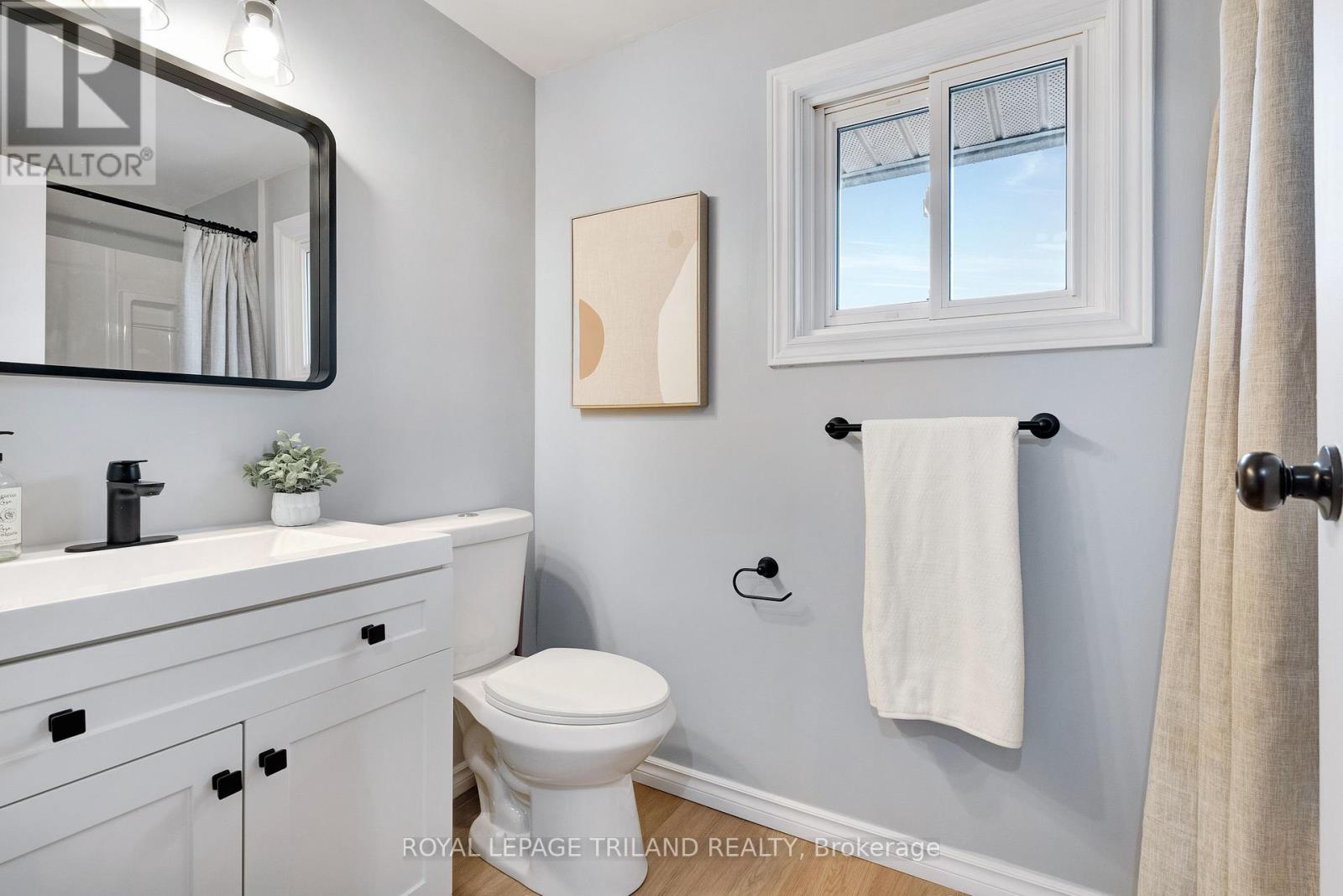 105 - 35 Waterman Avenue, London South, Ontario N6C 5T1 - Photo 28 - X12989804