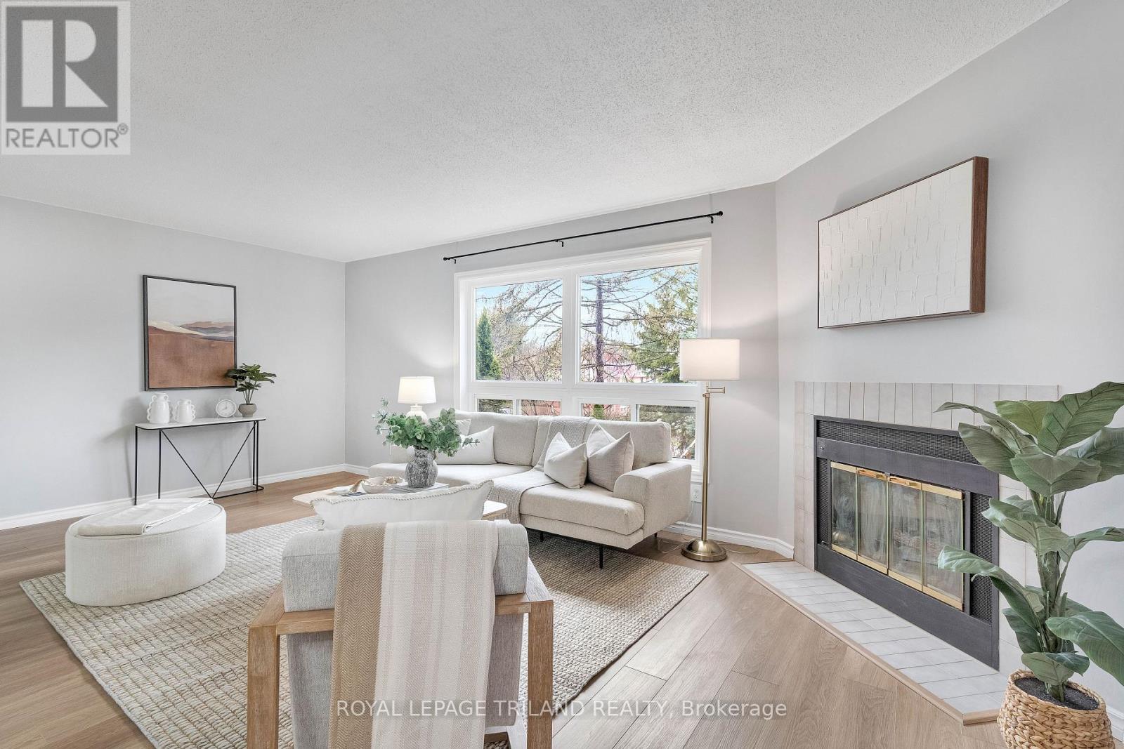 105 - 35 Waterman Avenue, London South, Ontario N6C 5T1 - Photo 3 - X12989804