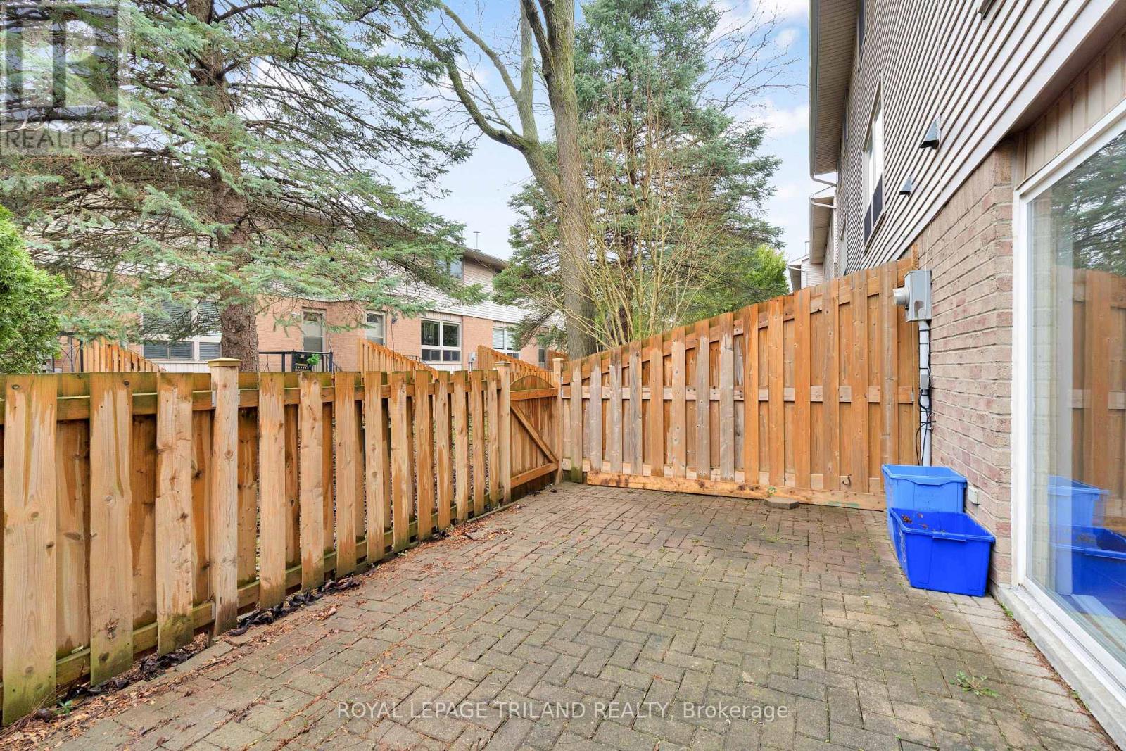 105 - 35 Waterman Avenue, London South, Ontario N6C 5T1 - Photo 34 - X12989804