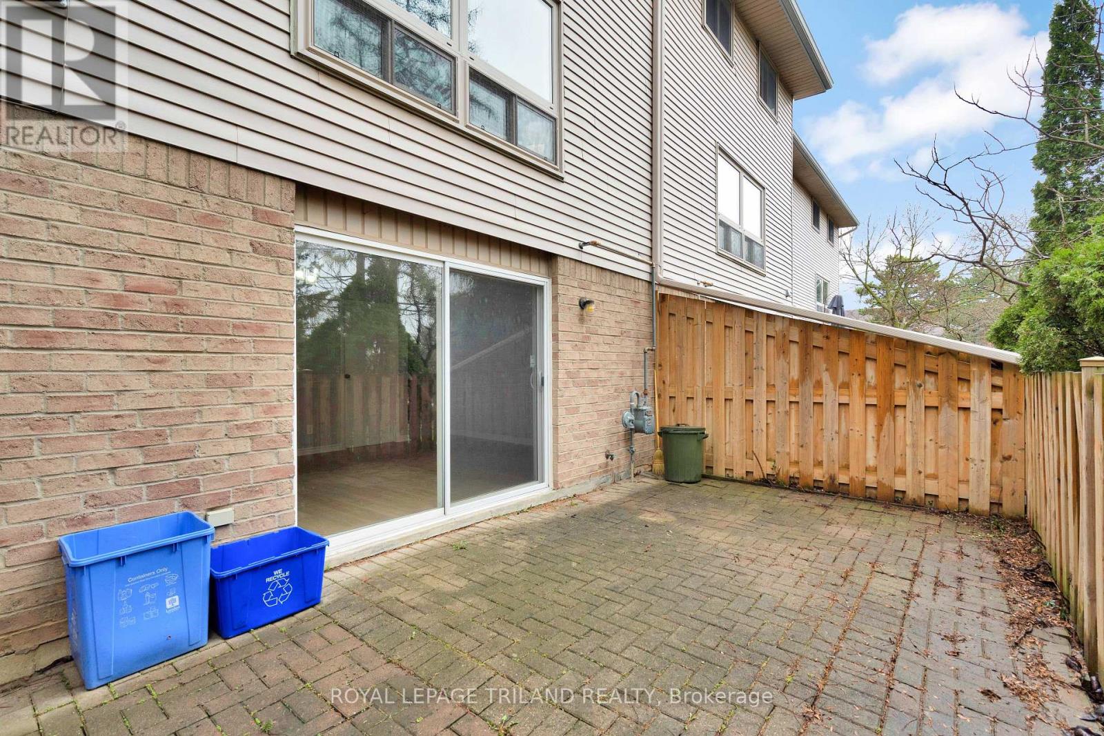 105 - 35 Waterman Avenue, London South, Ontario N6C 5T1 - Photo 36 - X12989804