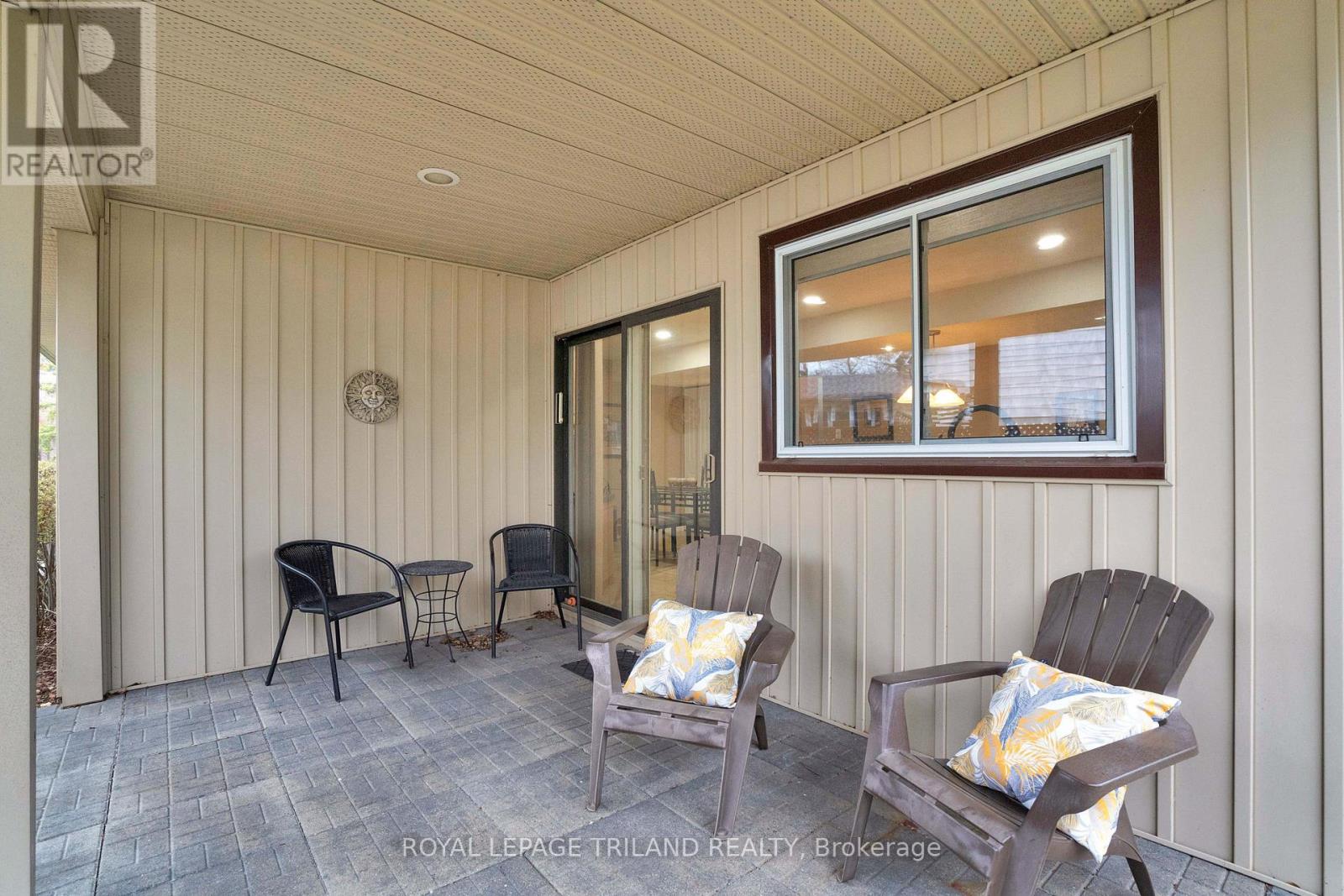 31 Edgehill Road, London North, Ontario  N6G 2T2 - Photo 39 - X12989836